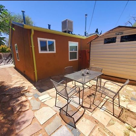 فيلا Pet Friendly Modern Casita In Heart Of Nob Hill ألباكركي المظهر الخارجي الصورة