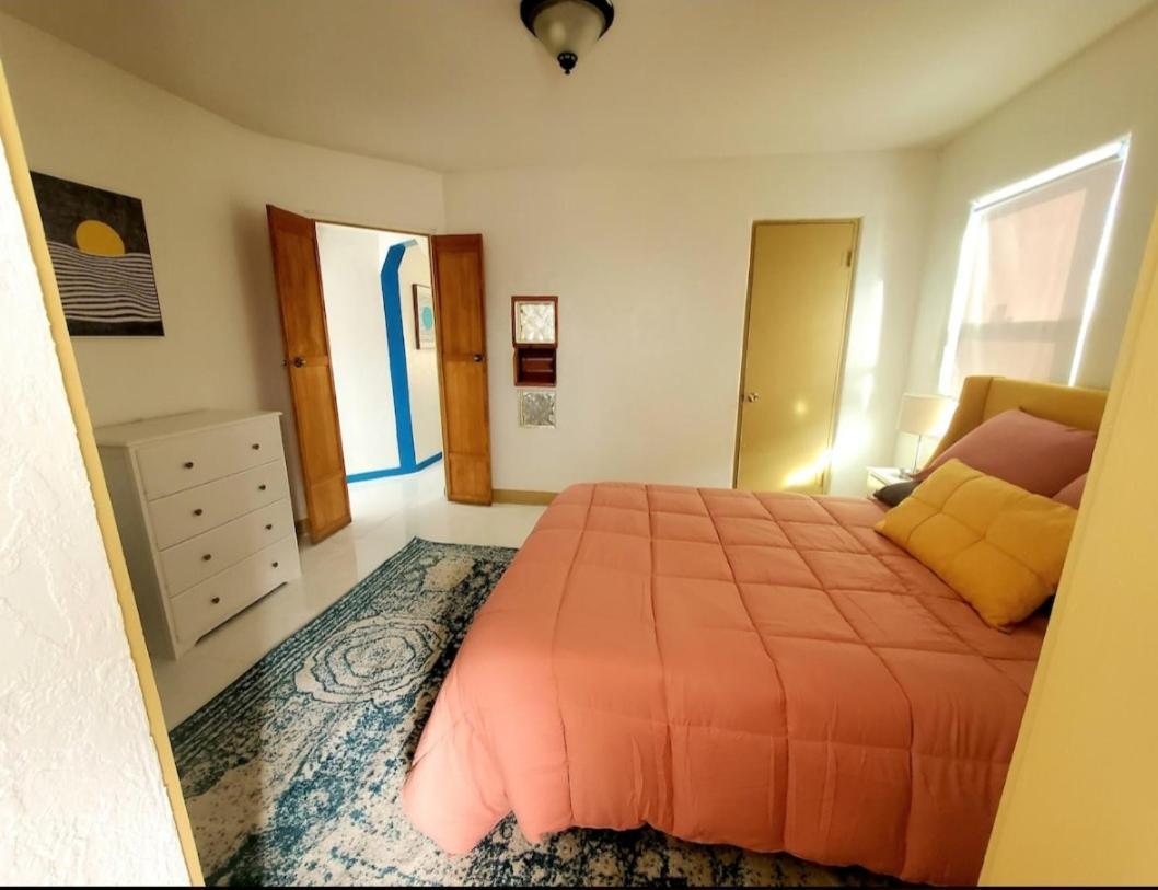 فيلا Pet Friendly Modern Casita In Heart Of Nob Hill ألباكركي المظهر الخارجي الصورة